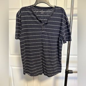 American Eagle Tee- Size L